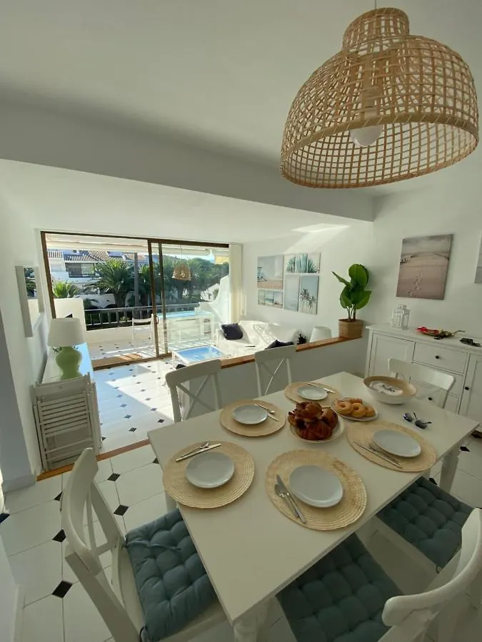 Ducado De Golf Apartman Girona 0*,